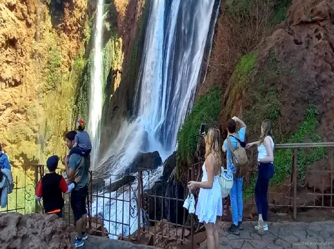 Veicolo dell'escursione in piccolo gruppo alle Cascate di Ouzoud in partenza da Marrakech