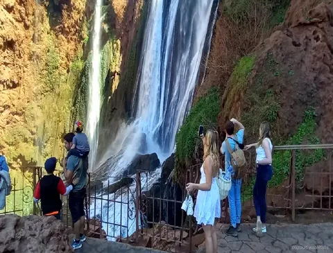 Véhicule de l'excursion en petit groupe aux Cascades d'Ouzoud au départ de Marrakech