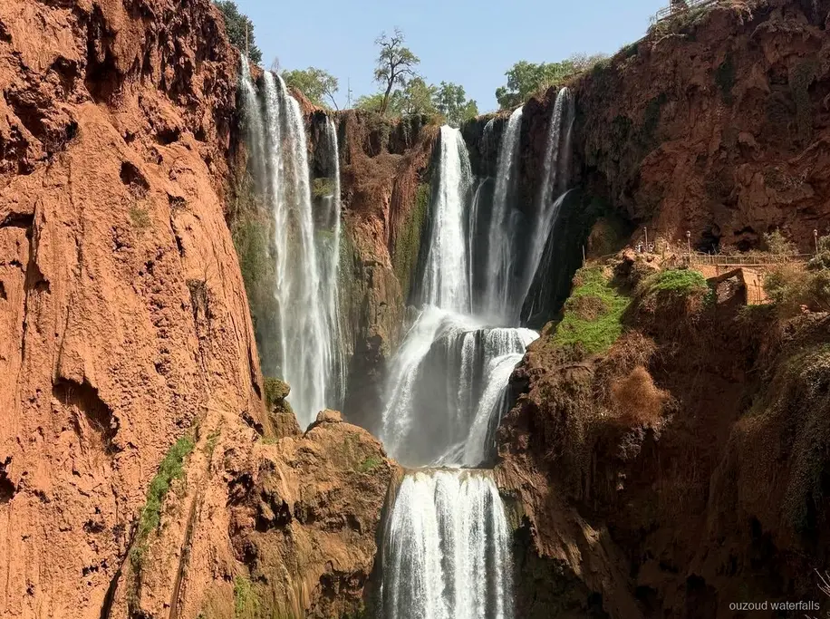Private luxury vehicle for the Ouzoud Waterfalls tour from Marrakech